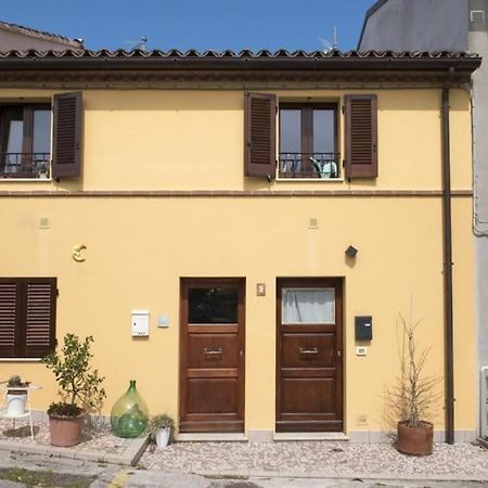 Grazioso Bilocale A 5 Minuti Da Numana Apartamento Exterior foto